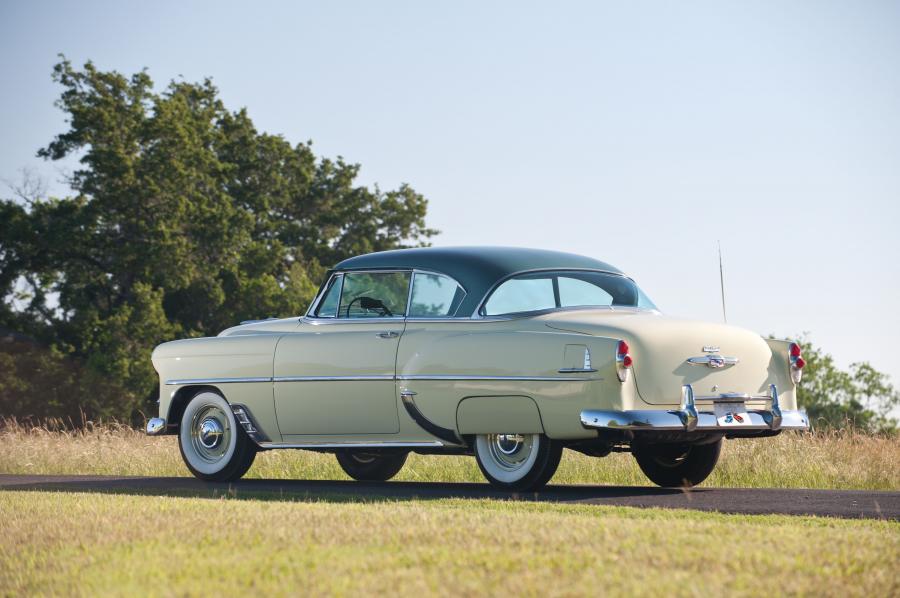  Chevrolet Two-Ten Sport Coupe 1953 года  (фото 2 из 23)